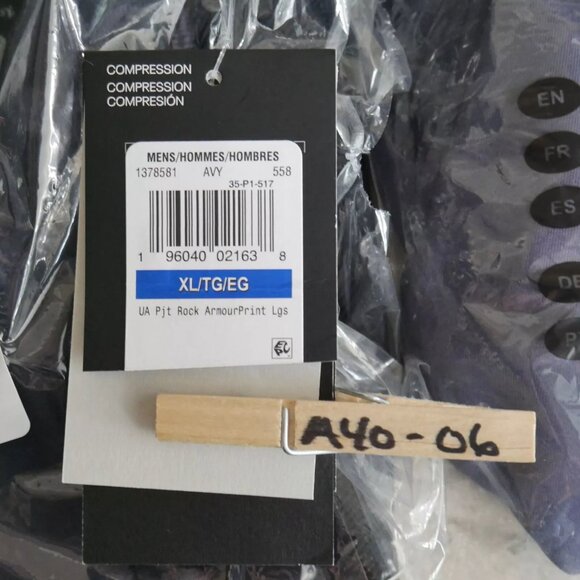 Under Armour Project Rock TurfGear Leggings Men's Size XL Football Soccer Rugby - Picture 4 of 4